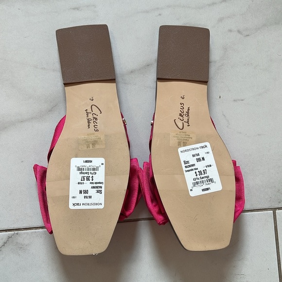 Circus Hot Pink Grosgrain Bow Sandals 9.5 nwt - Picture 2 of 2